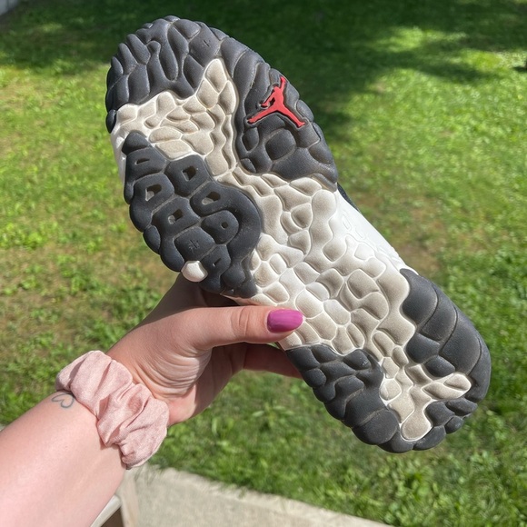 Jordan 23 High Top Size 10 Womens - Picture 14 of 14